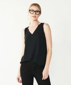 Petite Nine West V-Neck Tank Pansy Plum