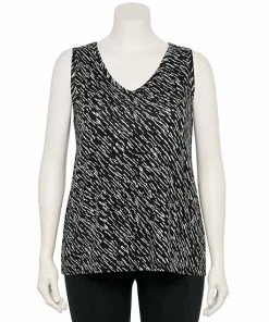 Plus Size Nine West Essential Easy V-Neck Tank Sage Camo -Nine West Shop unnamed file 1885