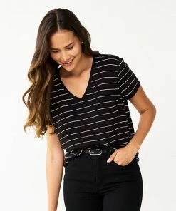 Women's Nine West Essential V-Neck Tee Sicily Tomato 33 Women's Nine West Essential V-Neck Tee Sicily Tomato -Nine West Shop unnamed file 192