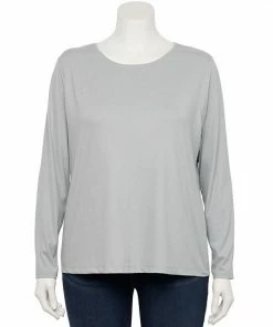 Plus Size Nine West Long Sleeve Crewneck Top Blue Animal -Nine West Shop unnamed file 2016