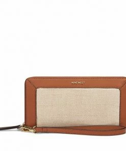 Nine West Astoria Zip Around Wallet Confetti -Nine West Shop unnamed file 3521