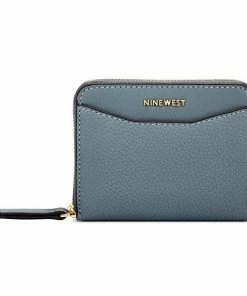 Nine West Astoria Card Case Merlot Logo -Nine West Shop unnamed file 3773