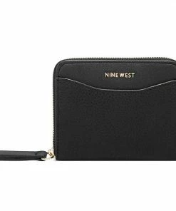 Nine West Astoria Zip Up Card Case Black -Nine West Shop unnamed file 4014