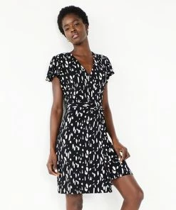 Petite Nine West Flutter Sleeve Faux-Wrap Dress Mineral Black 12 Petite Nine West Flutter Sleeve Faux-Wrap Dress Mineral Black -Nine West Shop unnamed file 4305