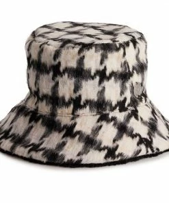 Women's Nine West Reversible Houndstooth Faux Fur Bucket Hat Black -Nine West Shop unnamed file 5497